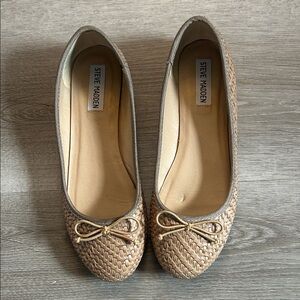 Steve Madden Wittyy Brown Woven Flats, Size 8